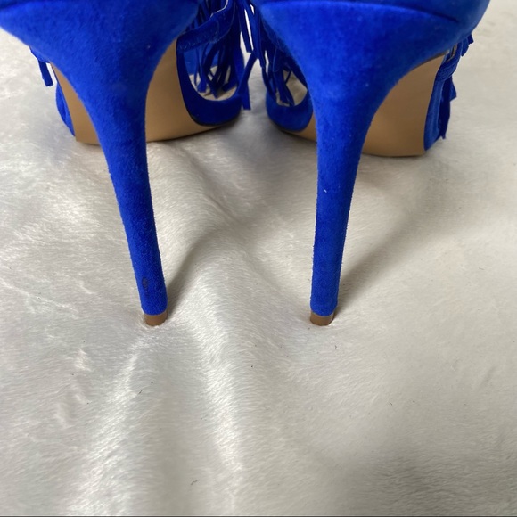 Steve Madden Womens FRINGLY Suede Strappy Fringe Heels Sandals 8M Blue - Picture 6 of 9